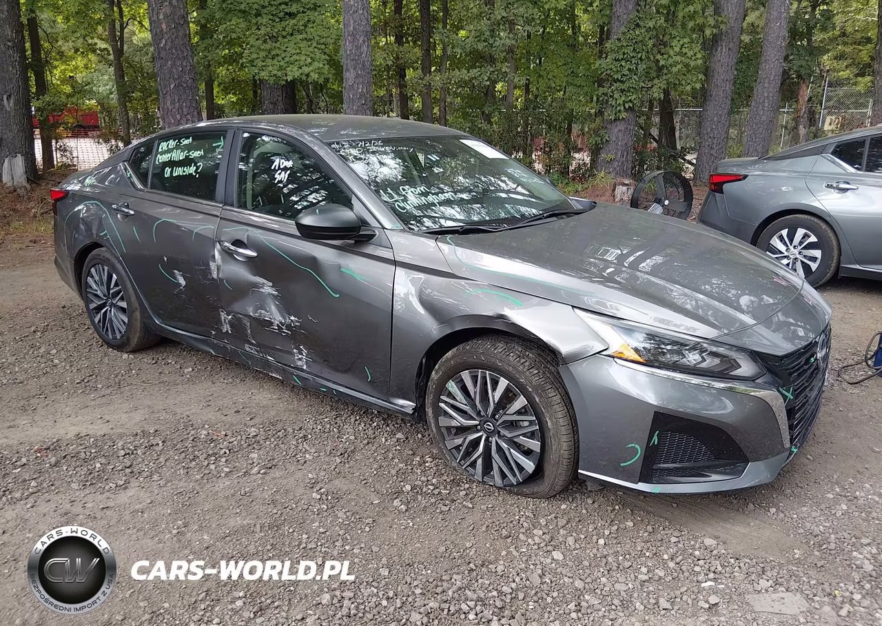 2025 Nissan Altima Sv Fwd