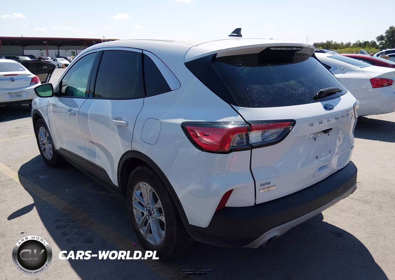 2021 Ford Escape Se Hybrid VIN:1FMCU0BZ1MUB22079 - 3