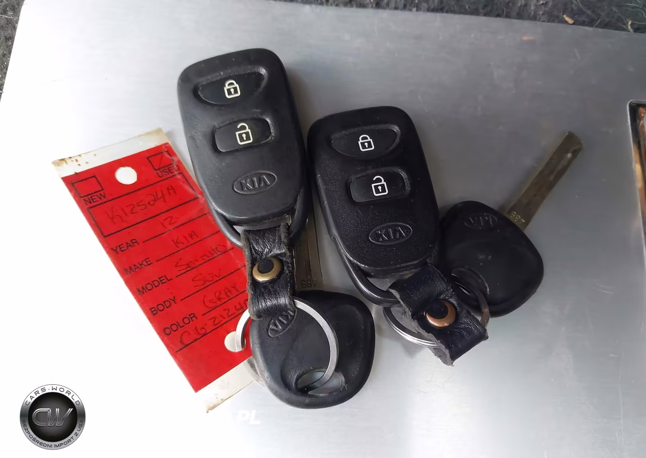 2012 Kia Sorento Lx VIN:5XYKTCA6XCG212407 - 11