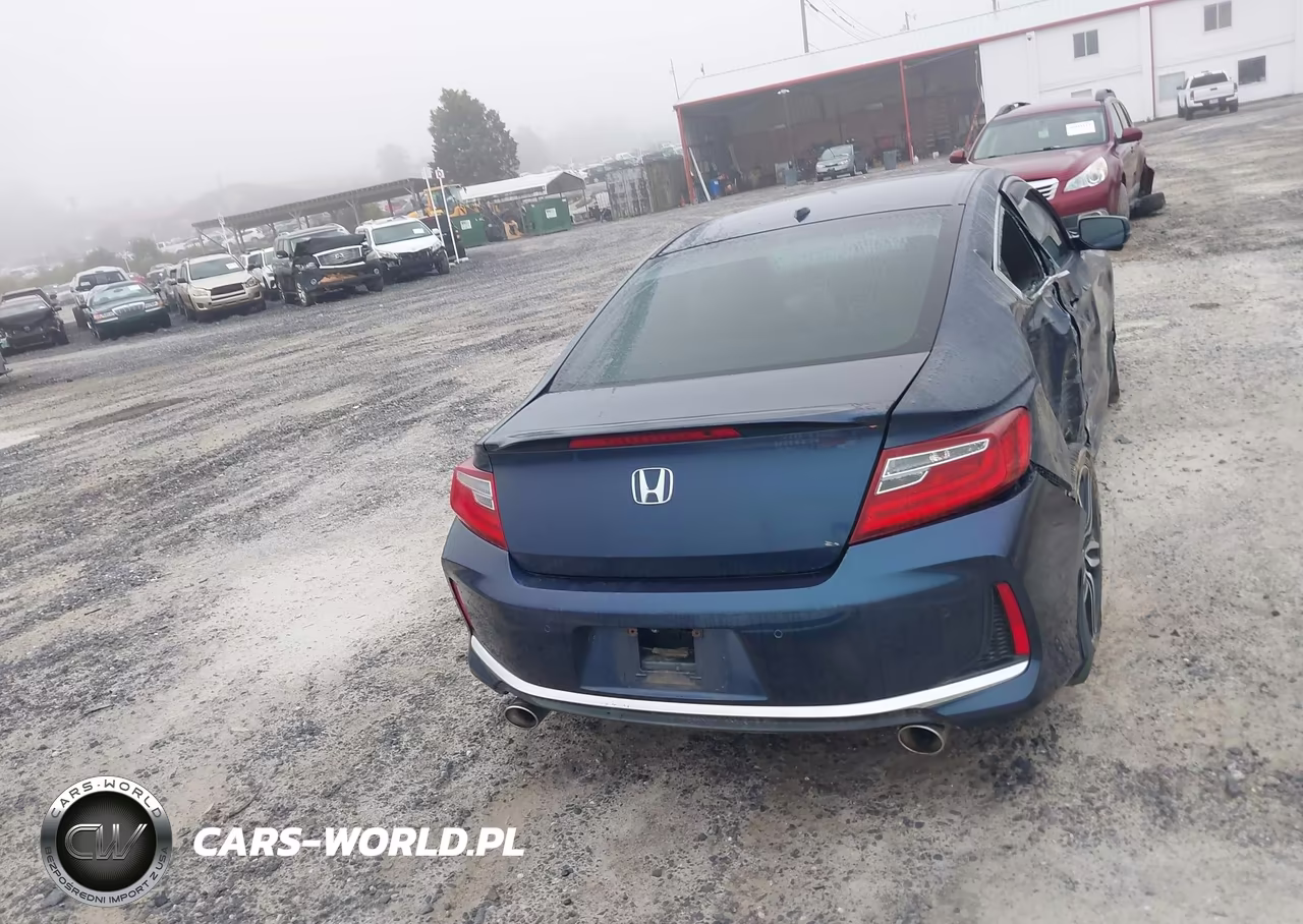 2016 Honda Accord Touring VIN:1HGCT2B07GA005389 - 16