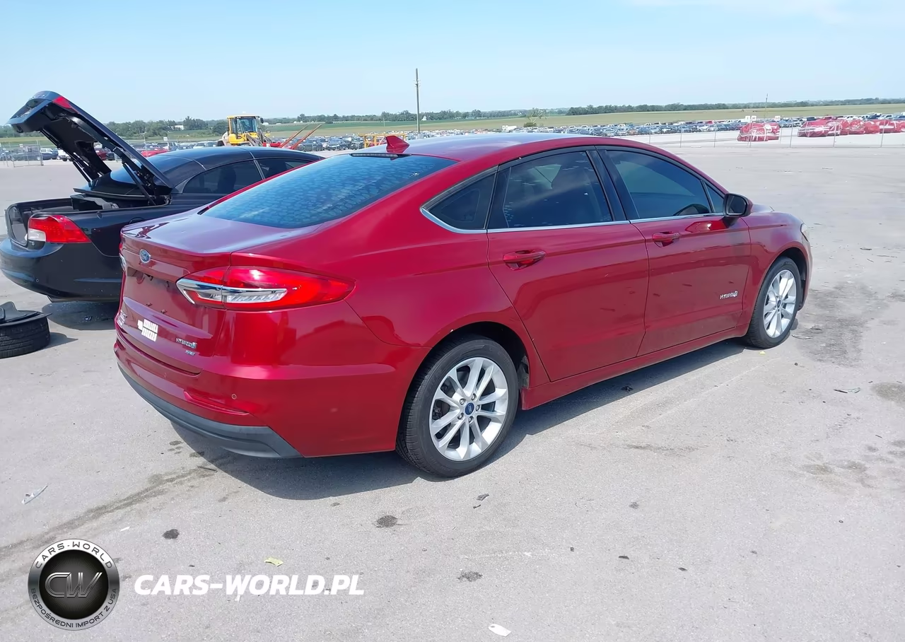 2019 Ford Fusion Hybrid Se VIN:3FA6P0LU9KR243691 - 4