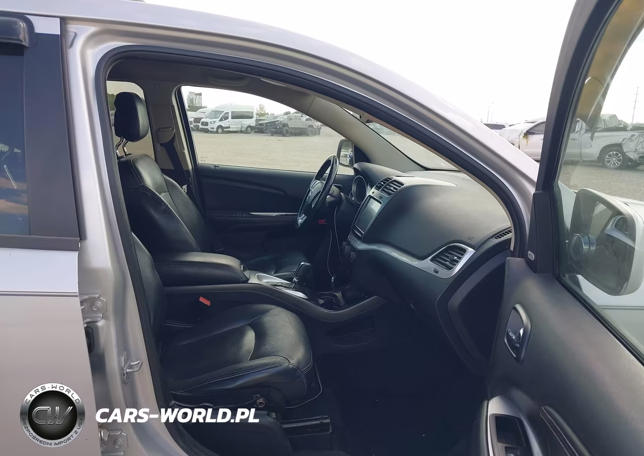 2011 Dodge Journey Lux VIN:3D4PG9FG5BT541010 - 5