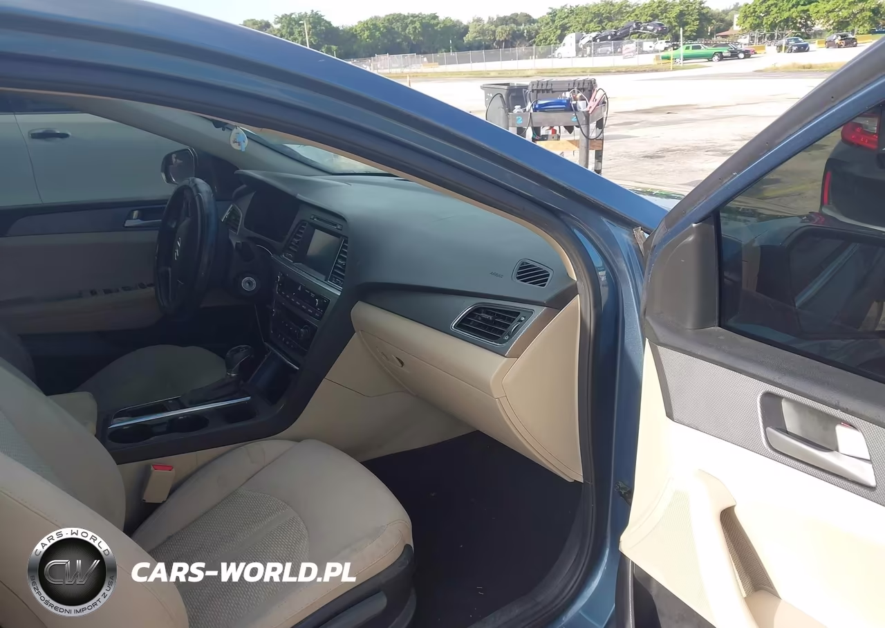 2017 Hyundai Sonata Se VIN:5NPE24AF4HH565960 - 5