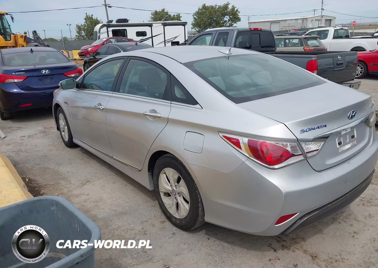 2013 Hyundai Sonata Hybrid VIN:KMHEC4A43DA090987 - 3