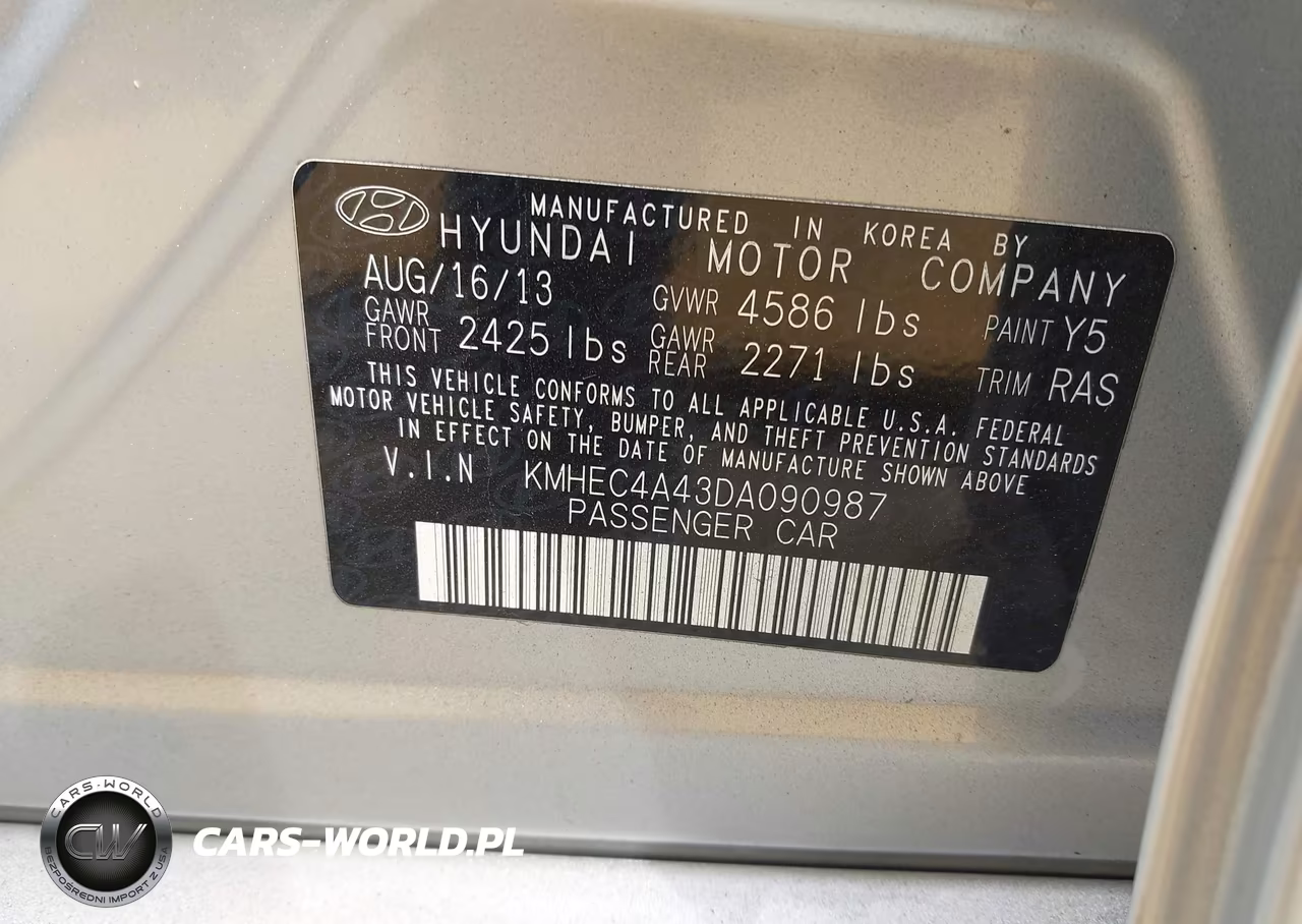 2013 Hyundai Sonata Hybrid VIN:KMHEC4A43DA090987 - 9