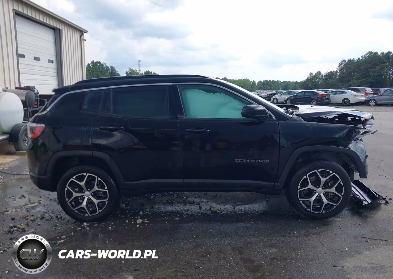 2024 Jeep Compass Latitude 4X4 VIN:3C4NJDBN2RT608086 - 13