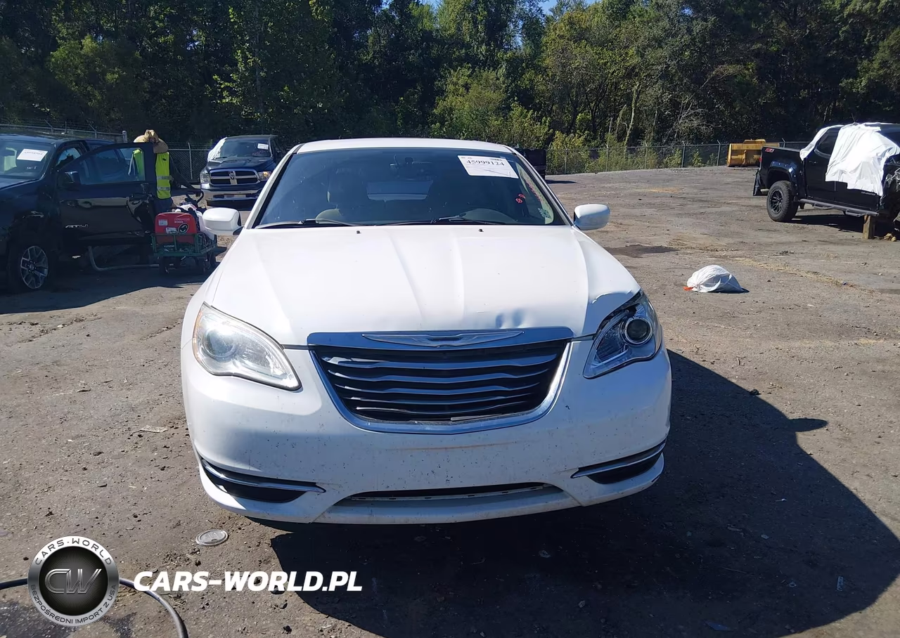 2011 Chrysler 200 Touring VIN:1C3BC1FB4BN549693 - 12
