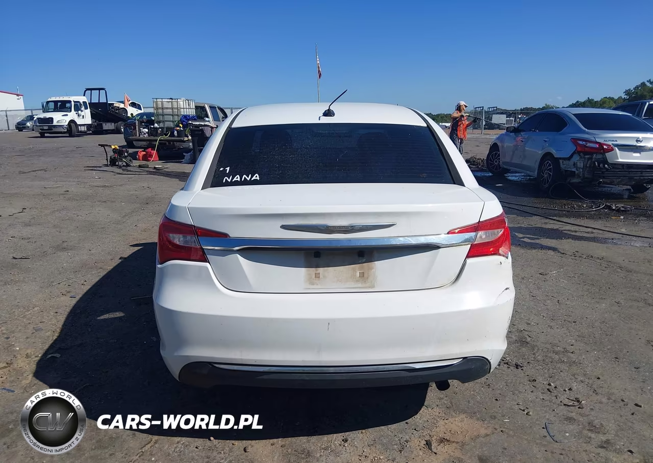 2011 Chrysler 200 Touring VIN:1C3BC1FB4BN549693 - 16