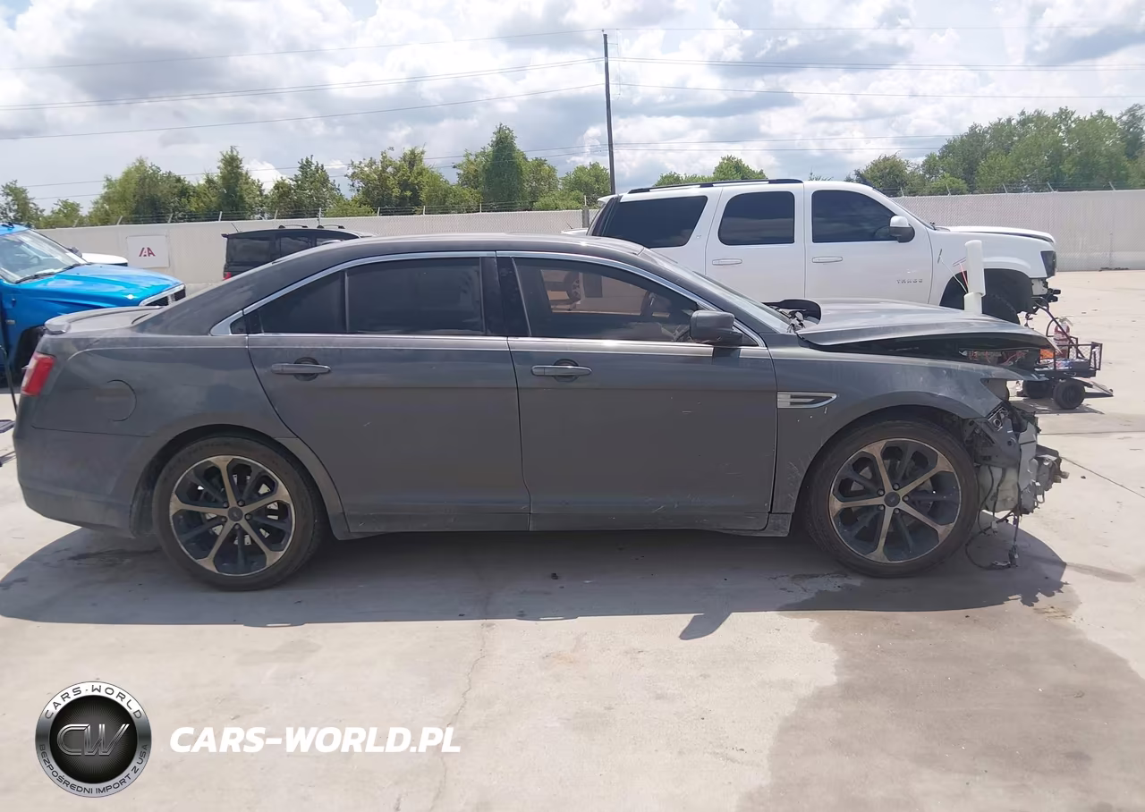 2016 Ford Taurus Sel VIN:1FAHP2E85GG143364 - 13