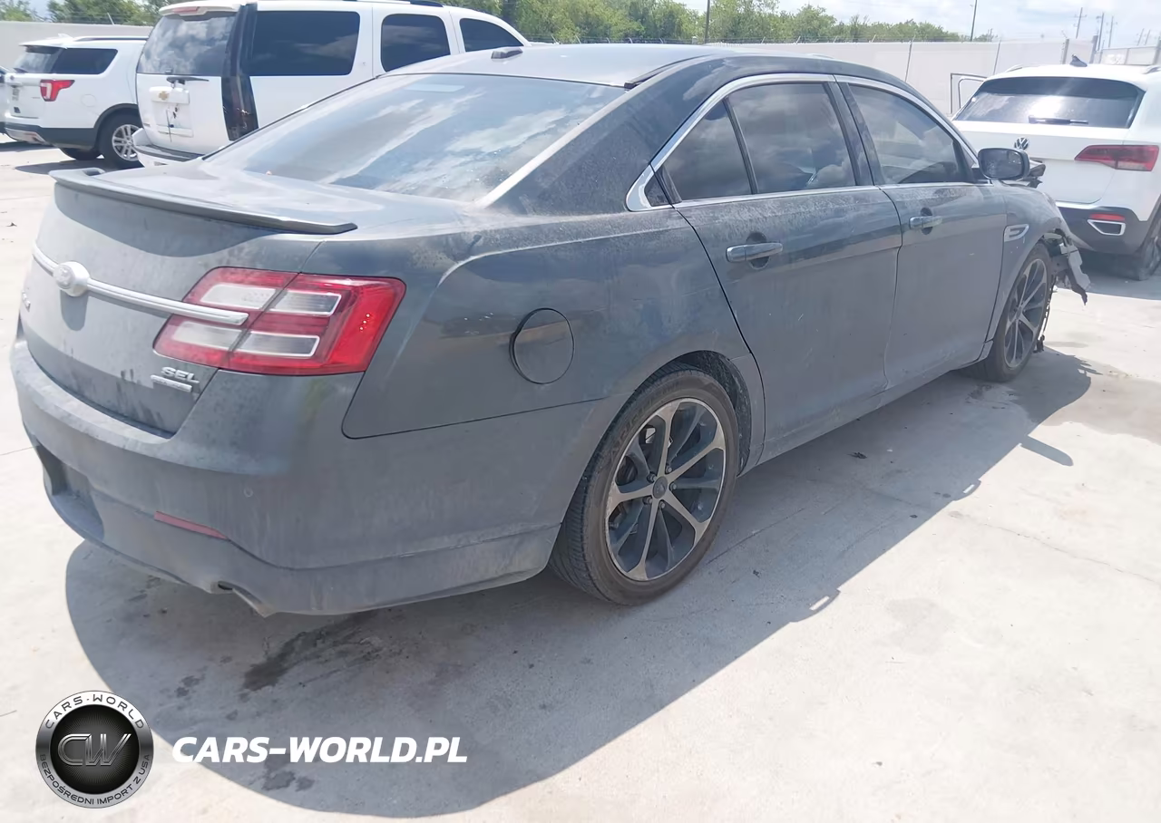 2016 Ford Taurus Sel VIN:1FAHP2E85GG143364 - 4
