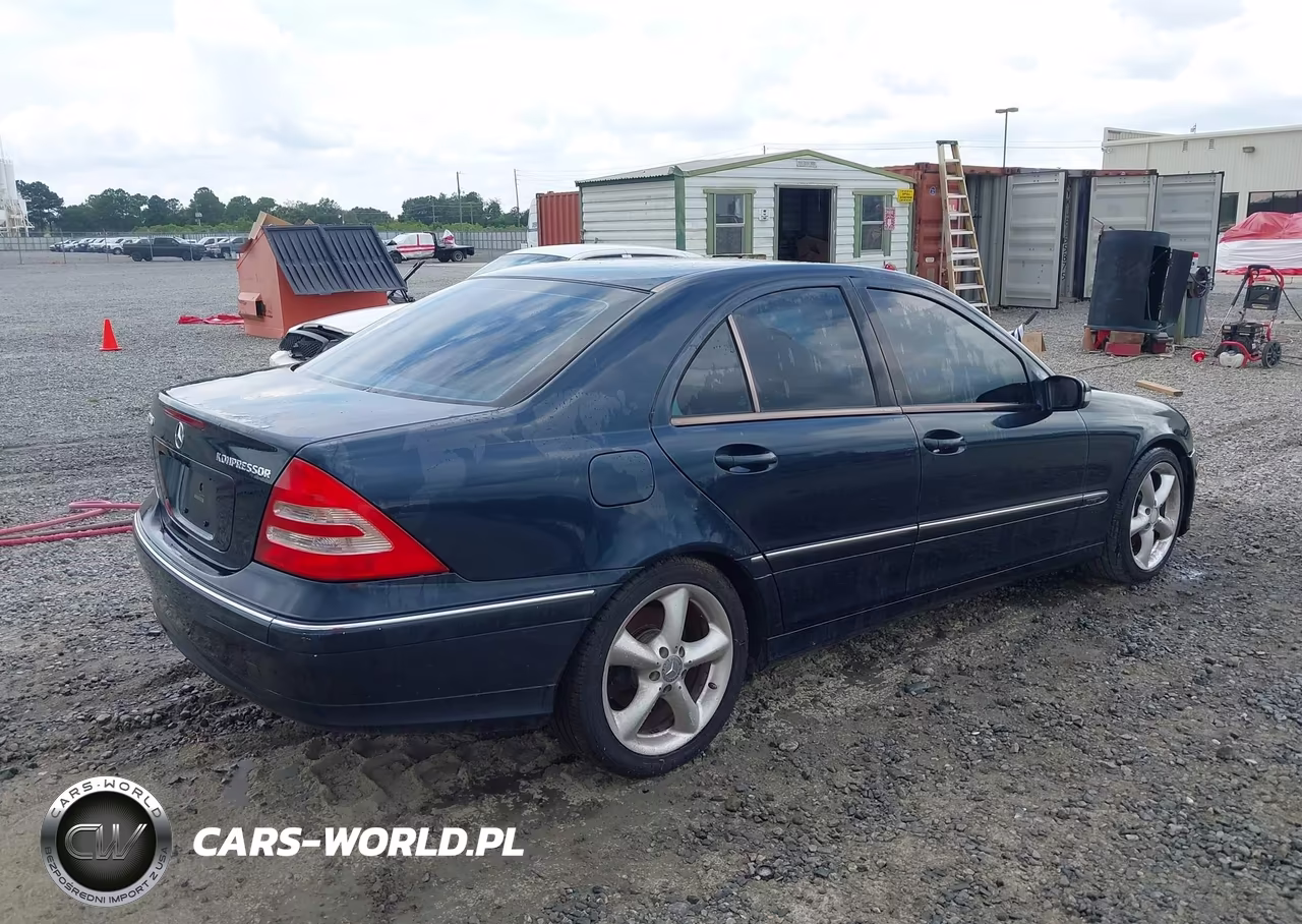 2004 Mercedes-Benz C 230 Kompressor Sport-Sport VIN:WDBRF40J04F498434 - 4