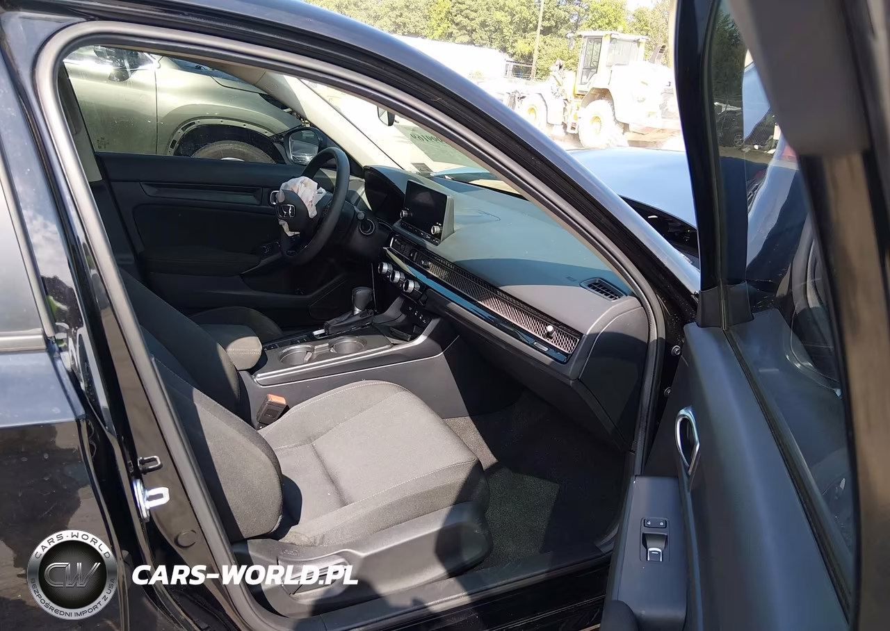 2026 Honda Civic Lx VIN:2HGFE2F28TH555795 - 5
