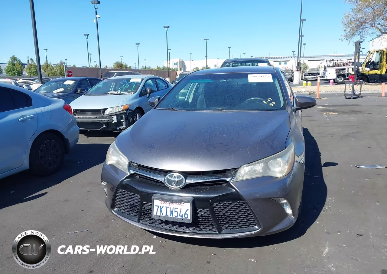 2015 Toyota Camry Se VIN:4T1BF1FK6FU023852 - 13