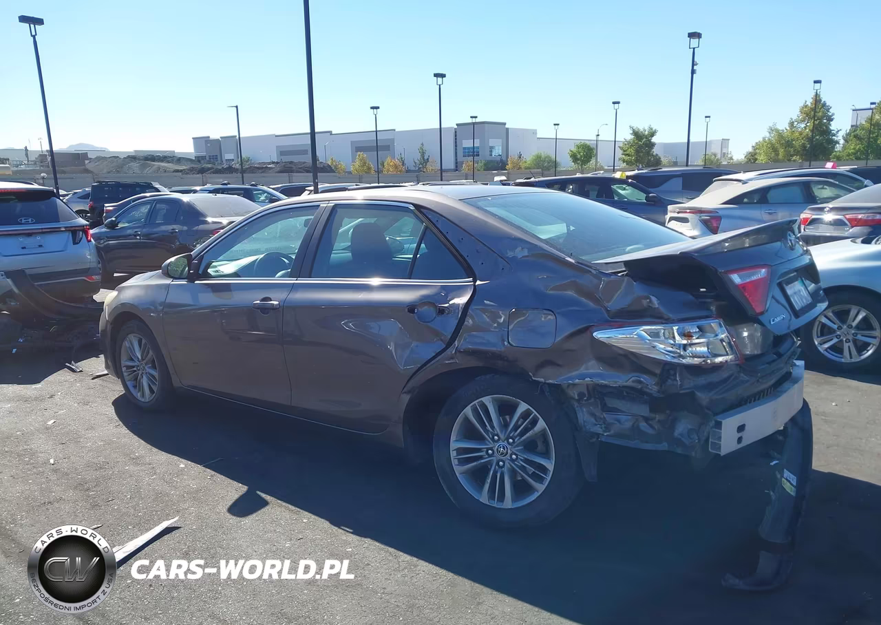 2015 Toyota Camry Se VIN:4T1BF1FK6FU023852 - 15