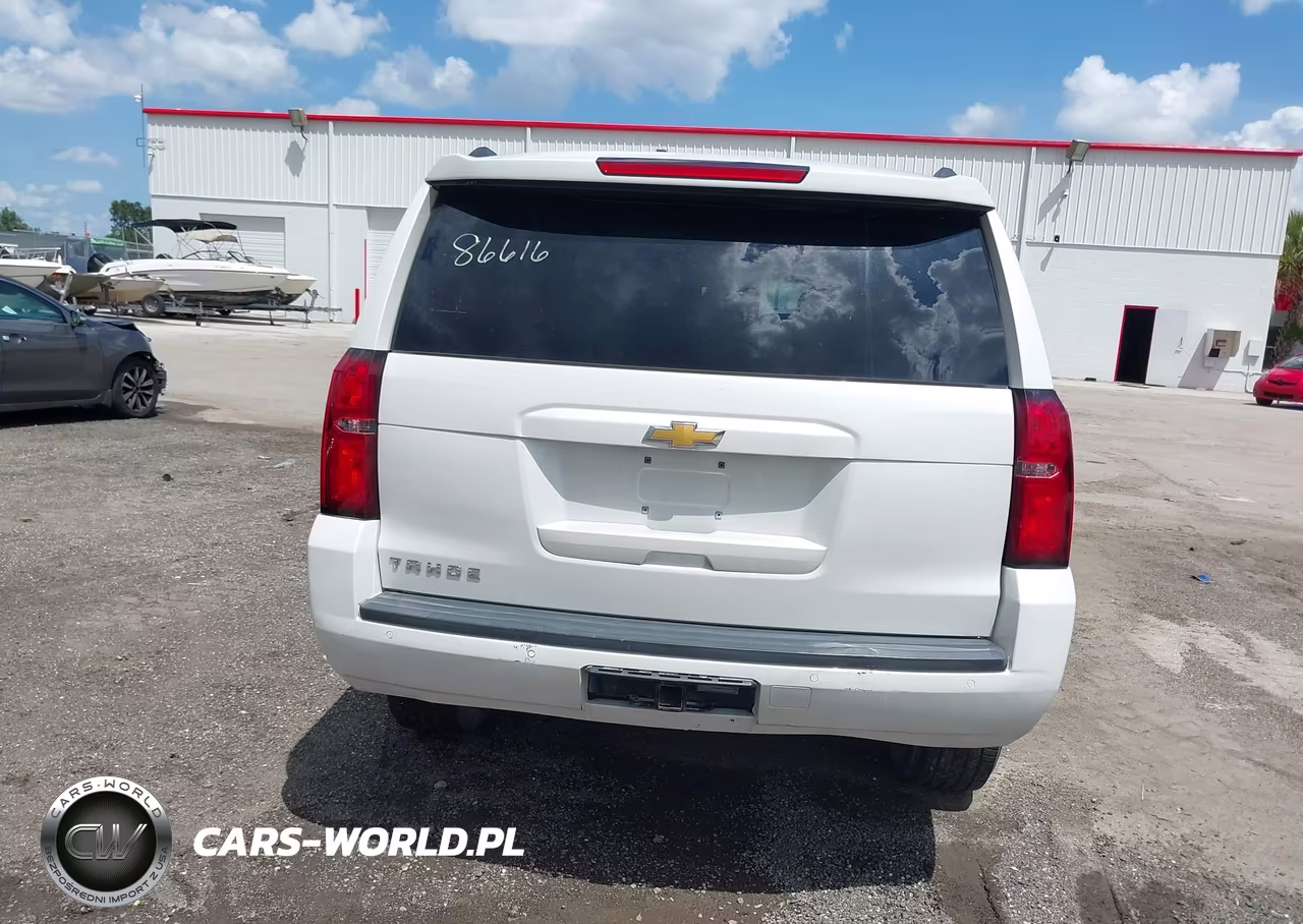 2019 Chevrolet Tahoe Lt VIN:1GNSCBKCXKR257868 - 16