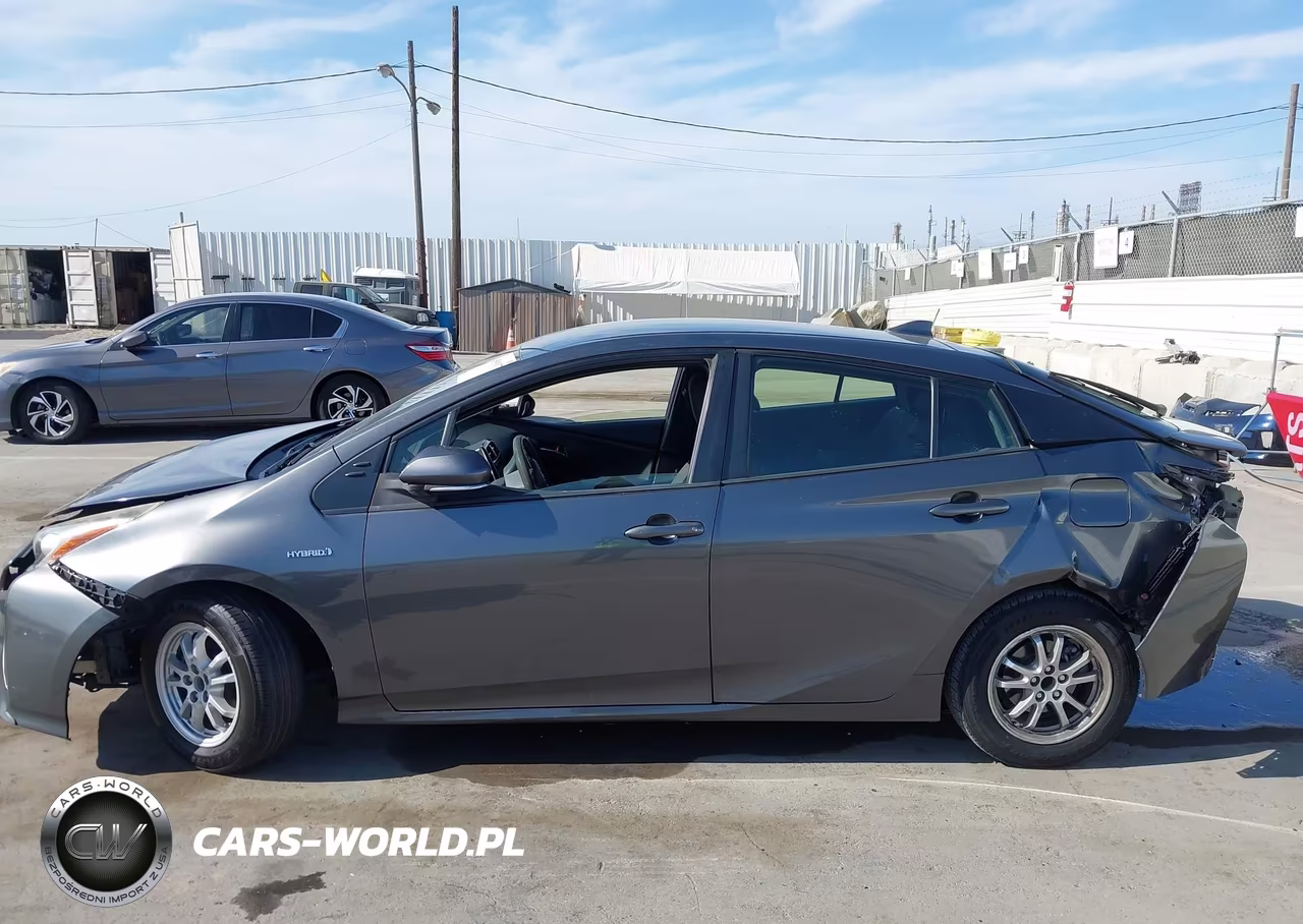 2017 Toyota Prius Two VIN:JTDKBRFU1H3031513 - 14