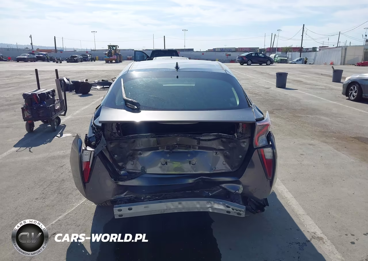 2017 Toyota Prius Two VIN:JTDKBRFU1H3031513 - 16