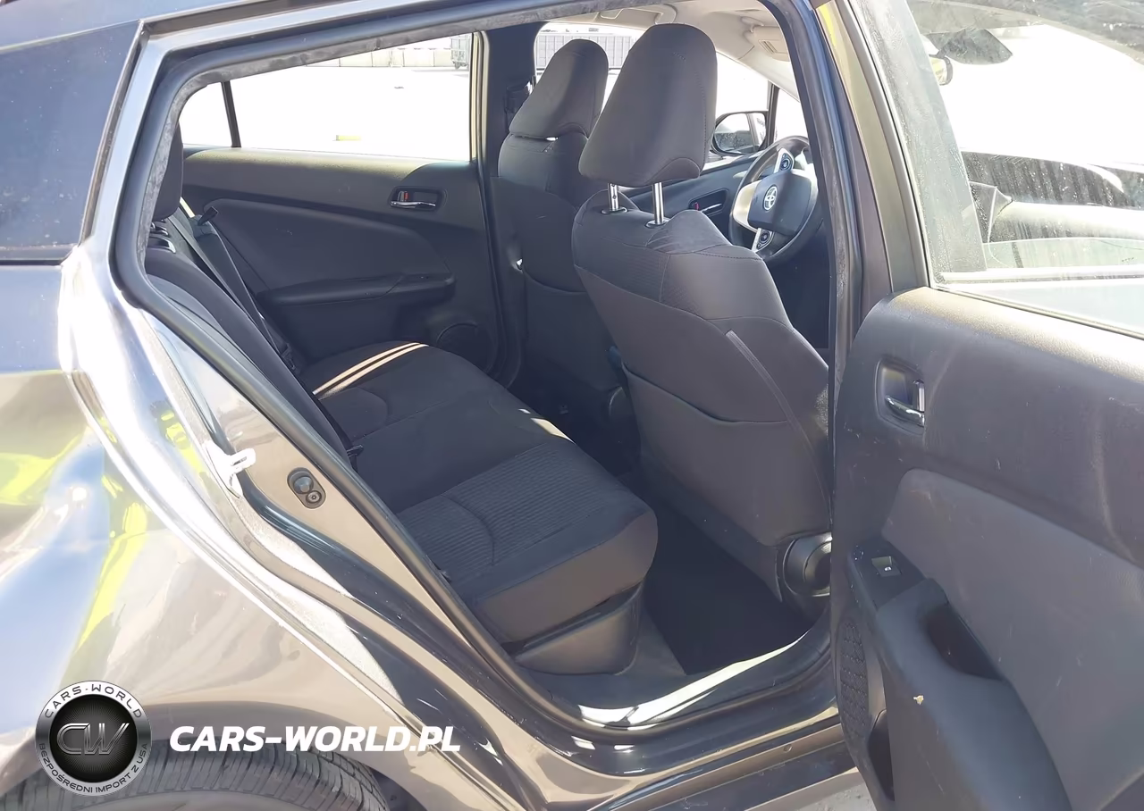2017 Toyota Prius Two VIN:JTDKBRFU1H3031513 - 8