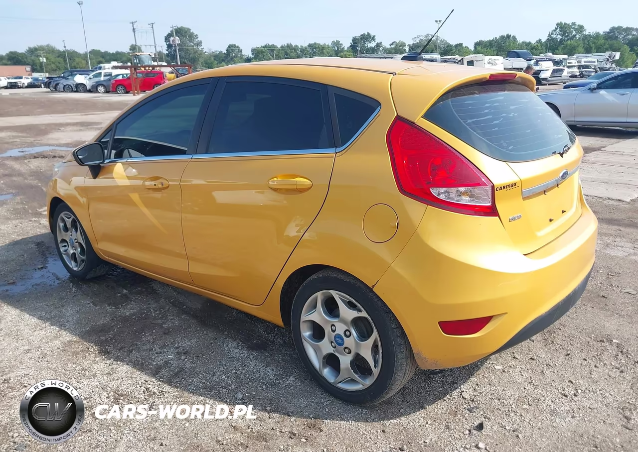 2011 Ford Fiesta Ses VIN:3FADP4FJ4BM216122 - 3