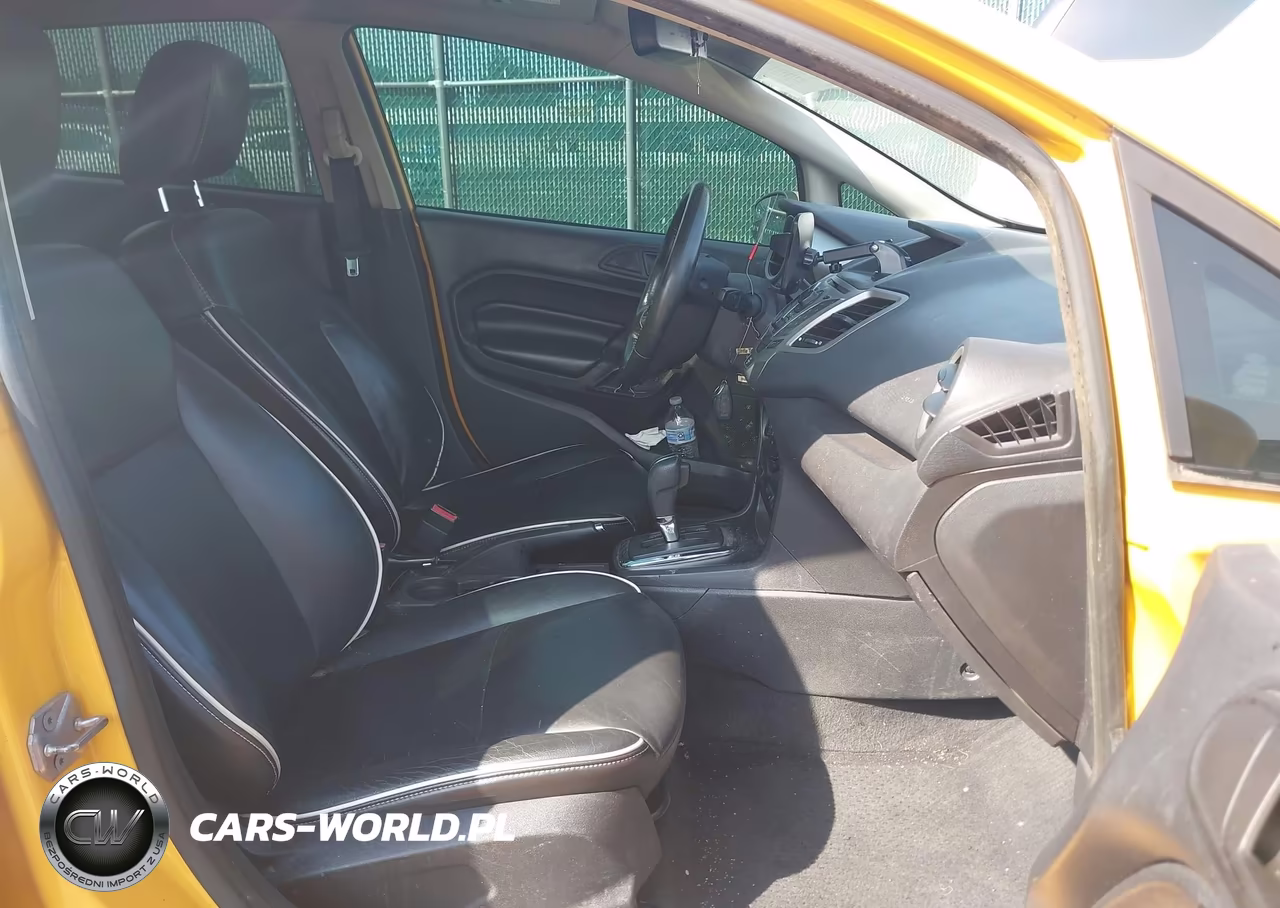 2011 Ford Fiesta Ses VIN:3FADP4FJ4BM216122 - 5