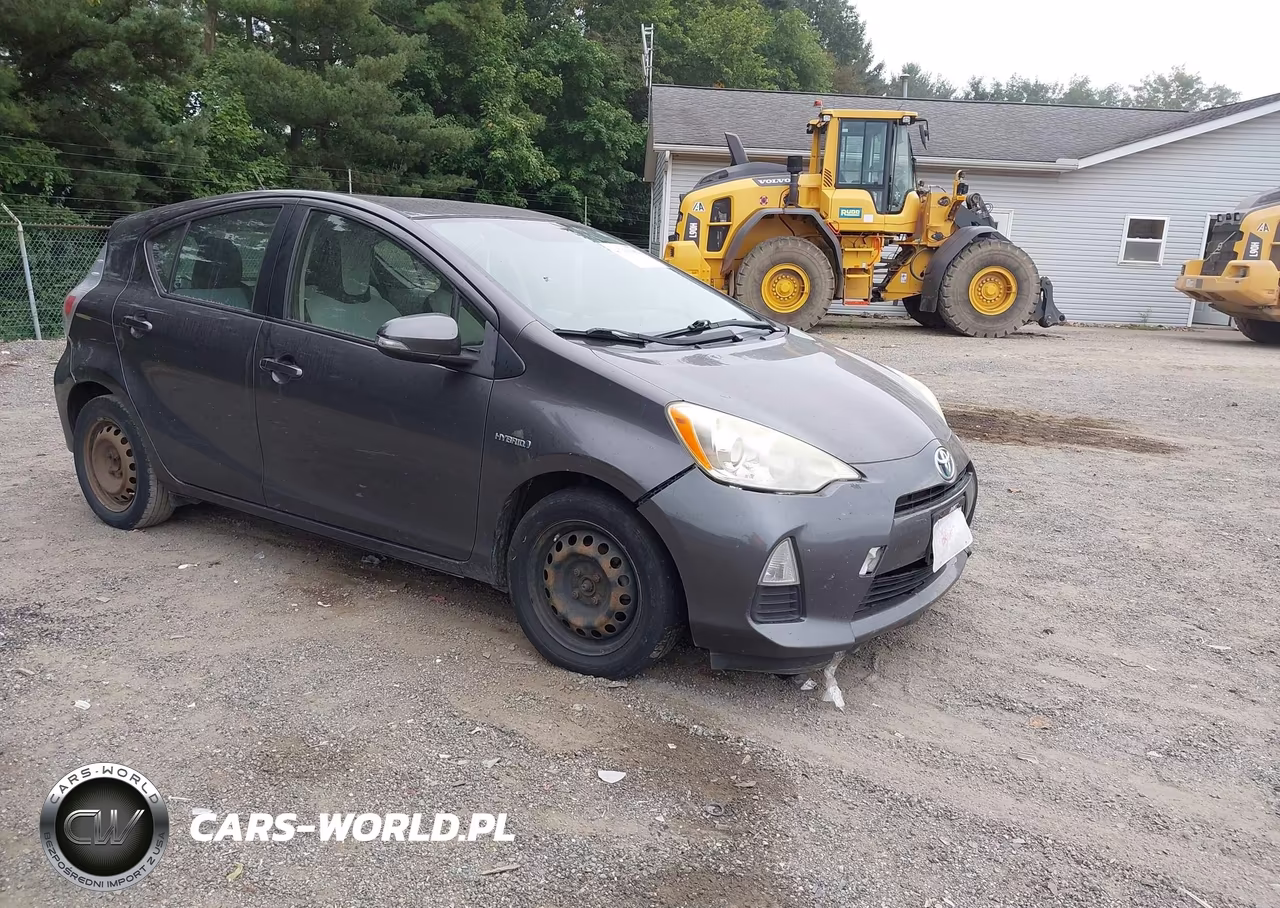 2013 Toyota Prius C One