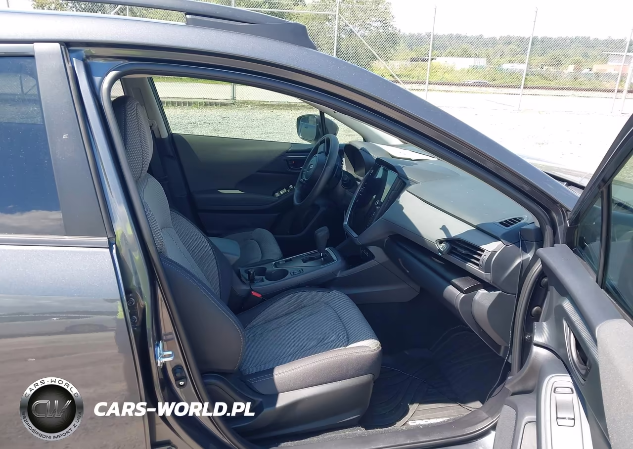 2024 Subaru Crosstrek Premium VIN:JF2GUADC8R8296012 - 5