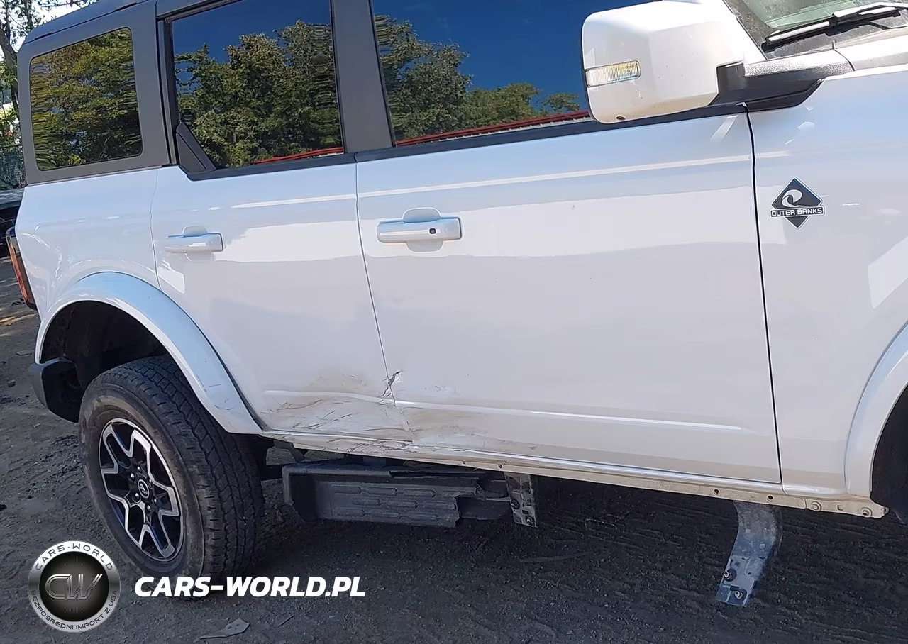 2025 Ford Bronco Outer Banks VIN:1FMEE8BP9SLB14978 - 6