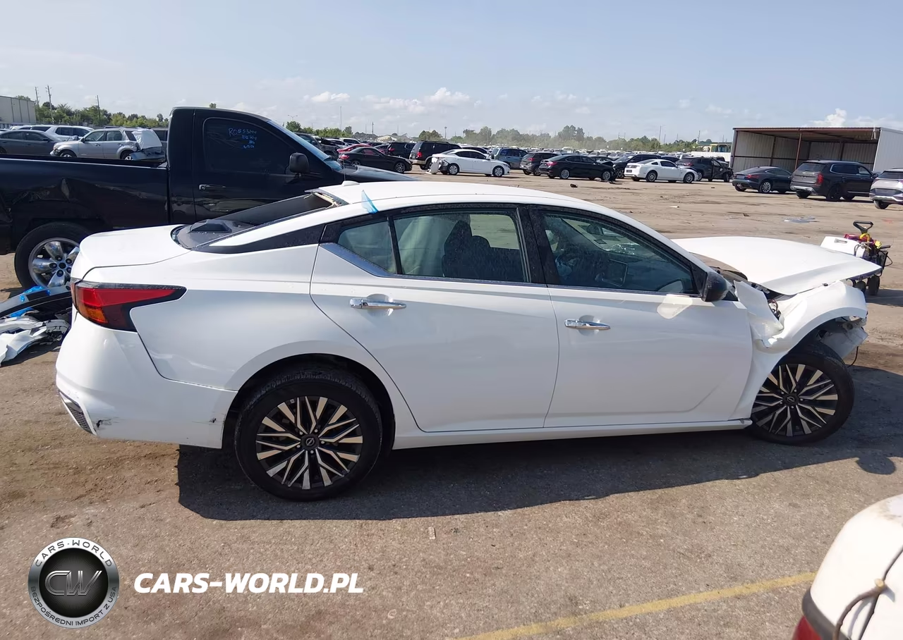 2025 Nissan Altima Sv Fwd VIN:1N4BL4DVXSN350065 - 13