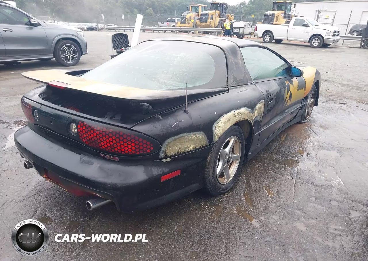 1998 Pontiac Firebird Trans Am VIN:2G2FV22G3W2230726 - 4