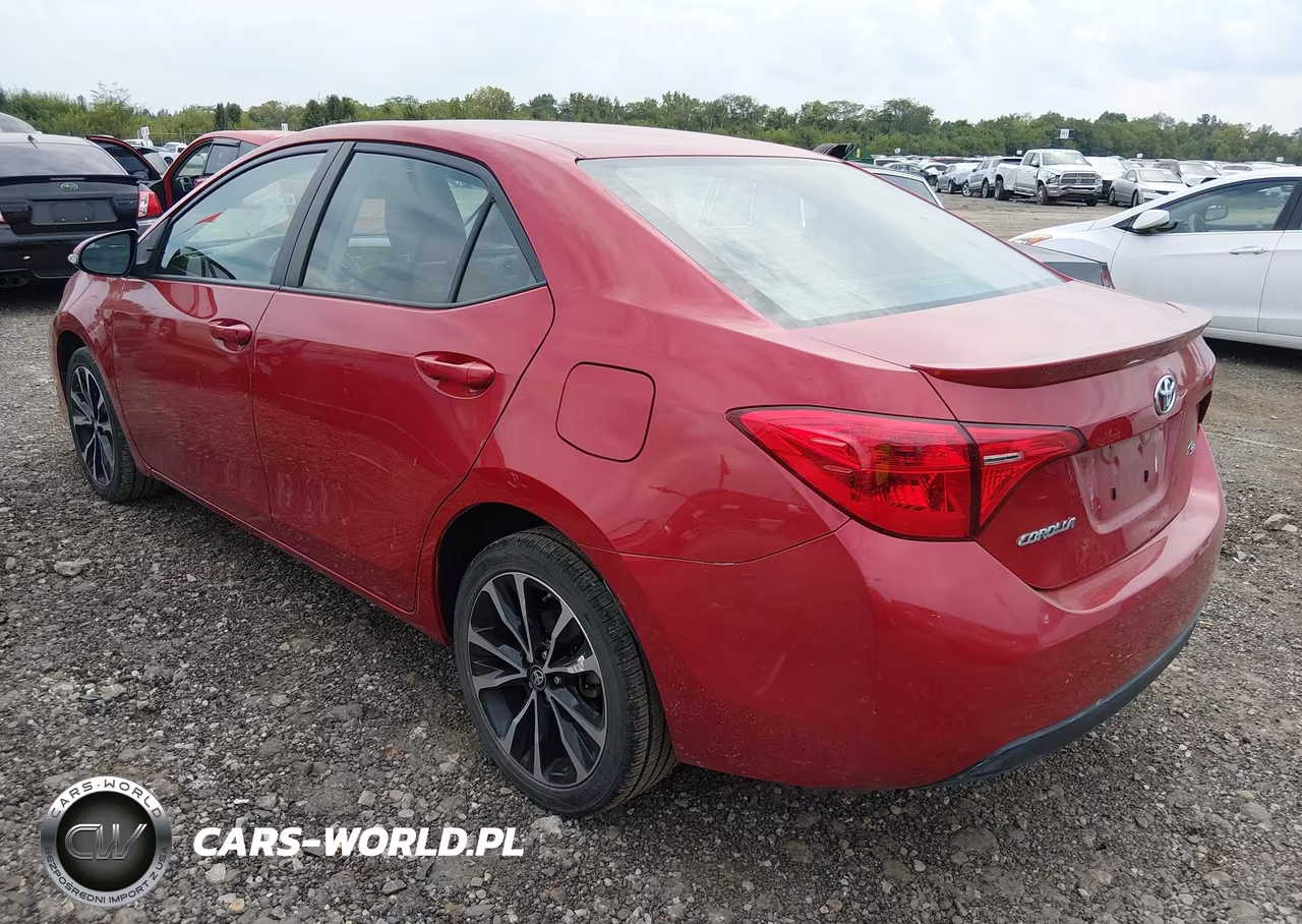 2017 Toyota Corolla Se VIN:2T1BURHE4HC942748 - 3