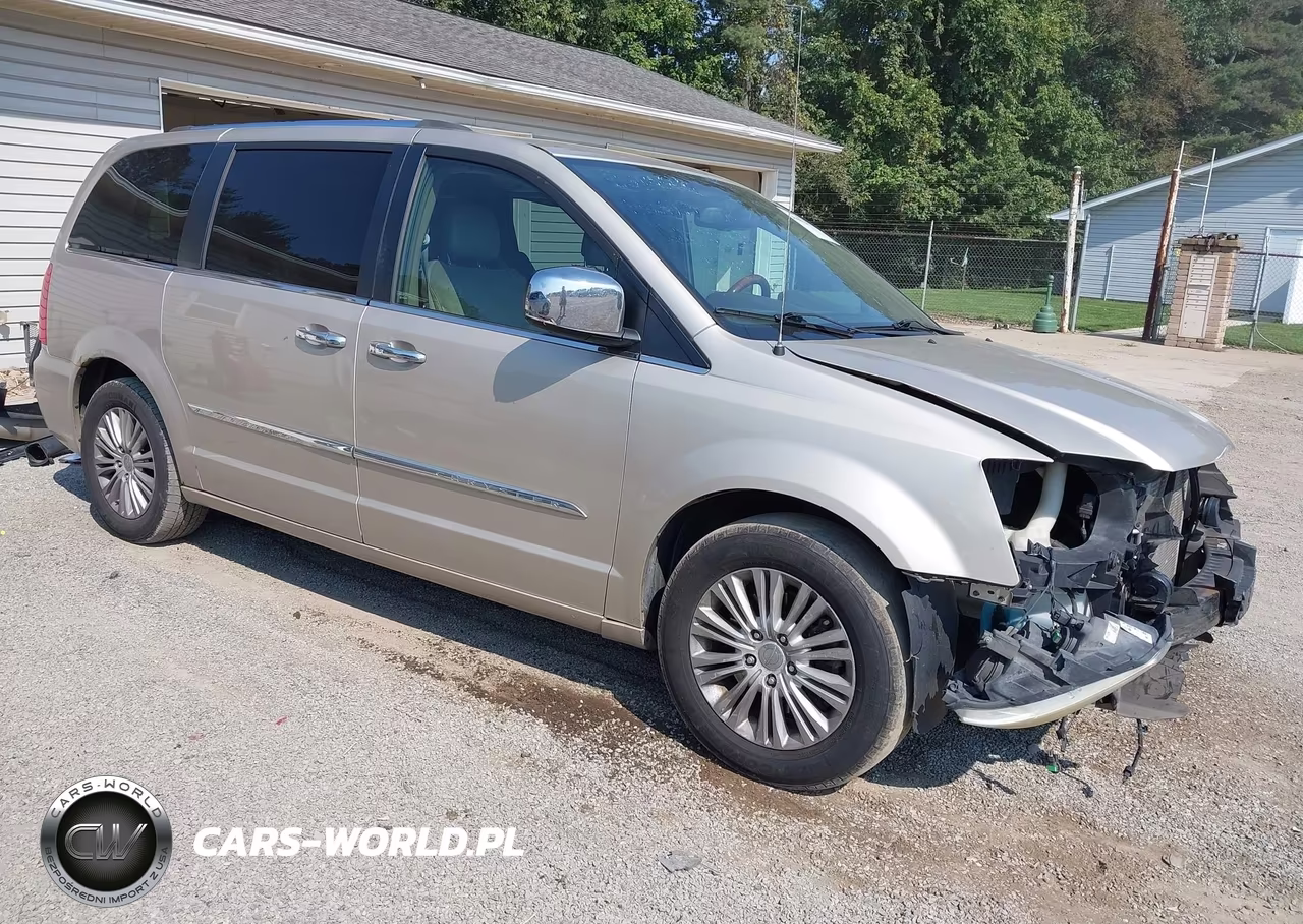 2012 Chrysler Town & Country Limited