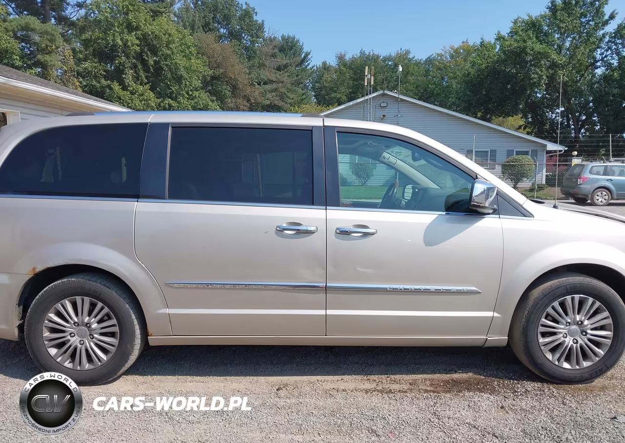 2012 Chrysler Town & Country Limited VIN:2C4RC1GG1CR338802 - 14