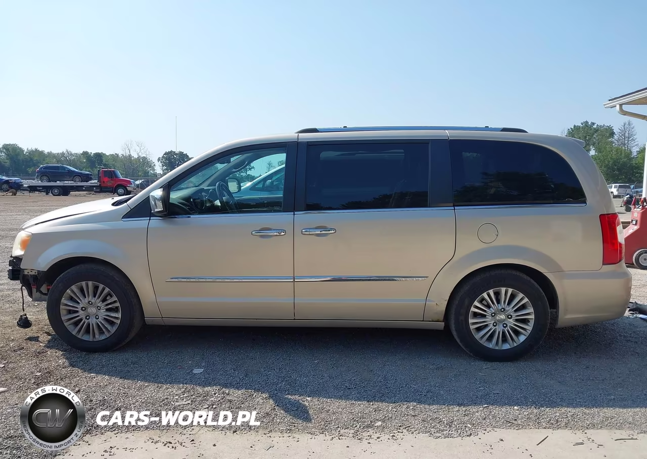 2012 Chrysler Town & Country Limited VIN:2C4RC1GG1CR338802 - 15