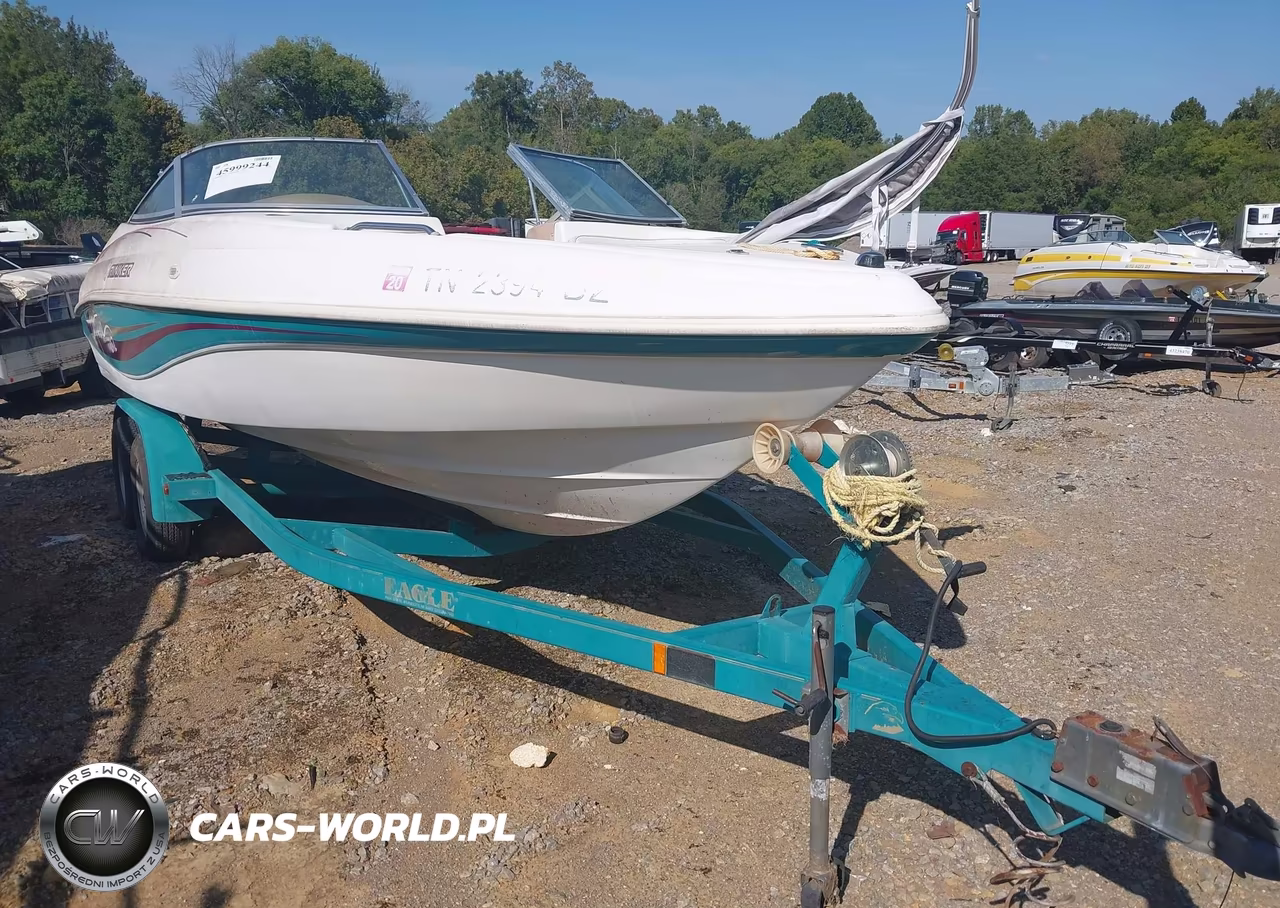 1996 Rinker 212