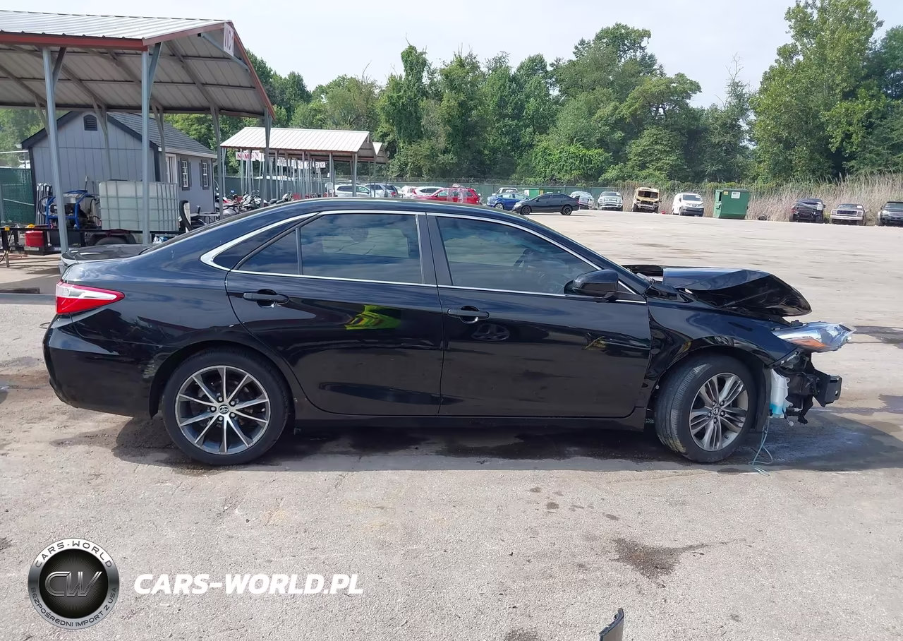 2017 Toyota Camry Se VIN:4T1BF1FK6HU746698 - 14