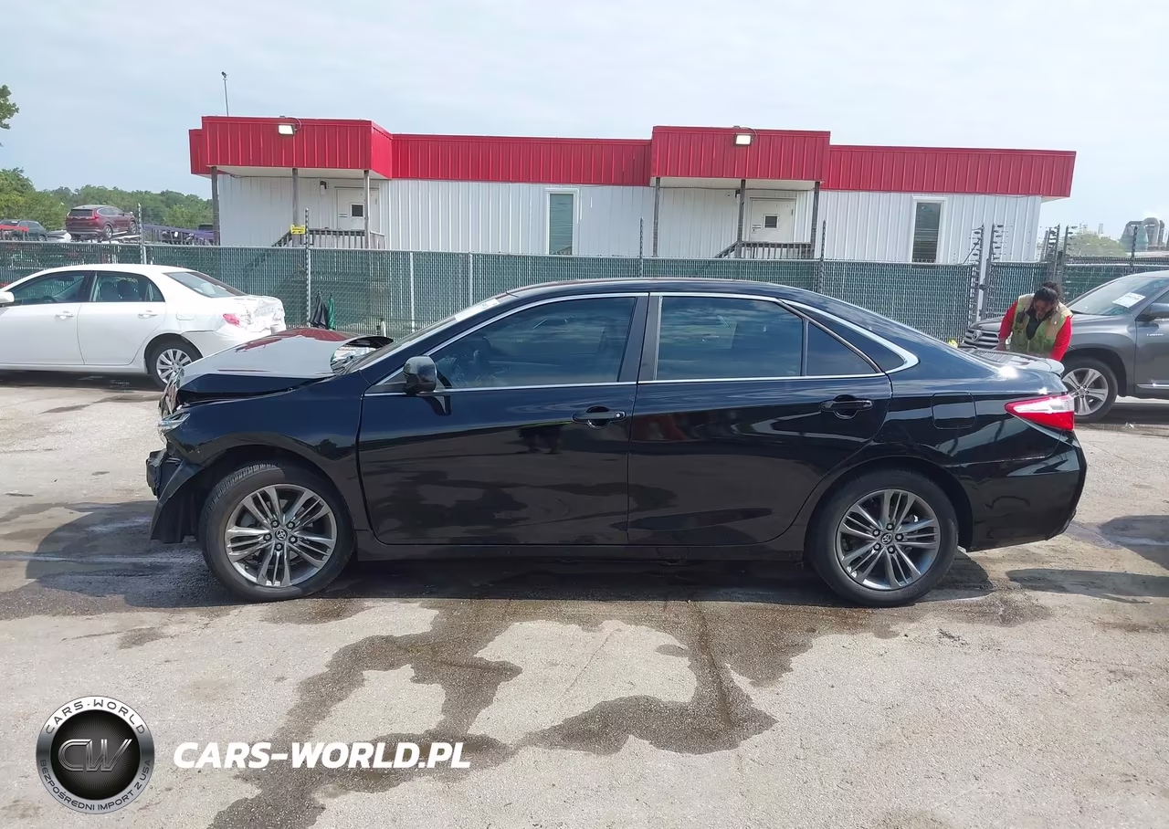 2017 Toyota Camry Se VIN:4T1BF1FK6HU746698 - 15