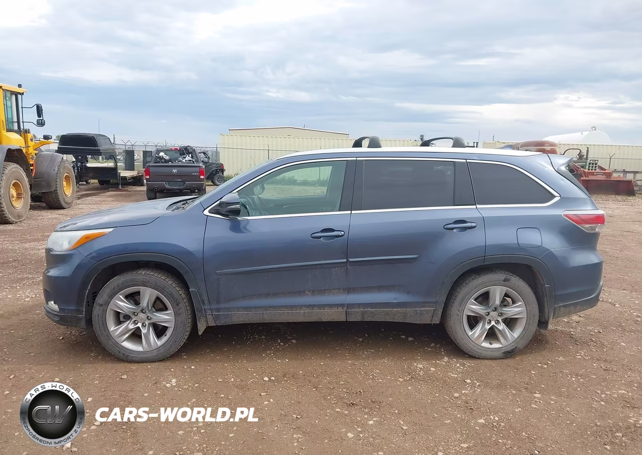 2015 Toyota Highlander Limited V6 VIN:5TDDKRFH8FS098830 - 14