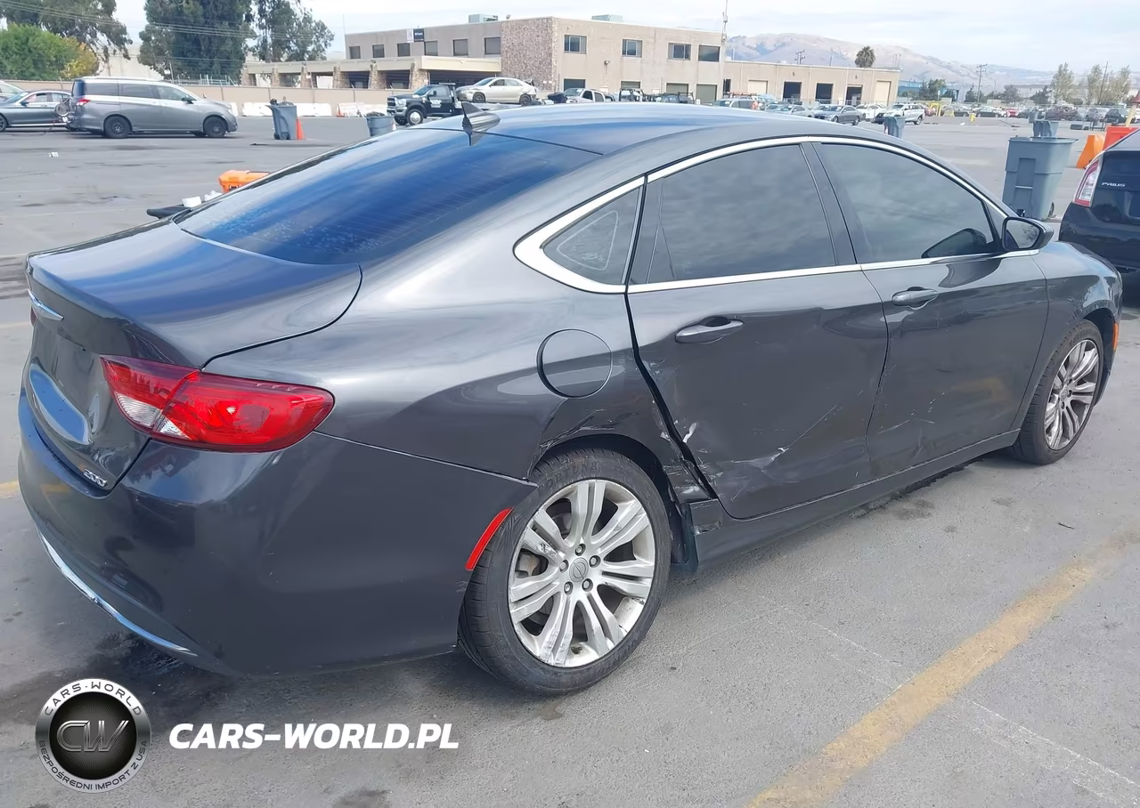 2016 Chrysler 200 Limited VIN:1C3CCCAB7GN115430 - 4