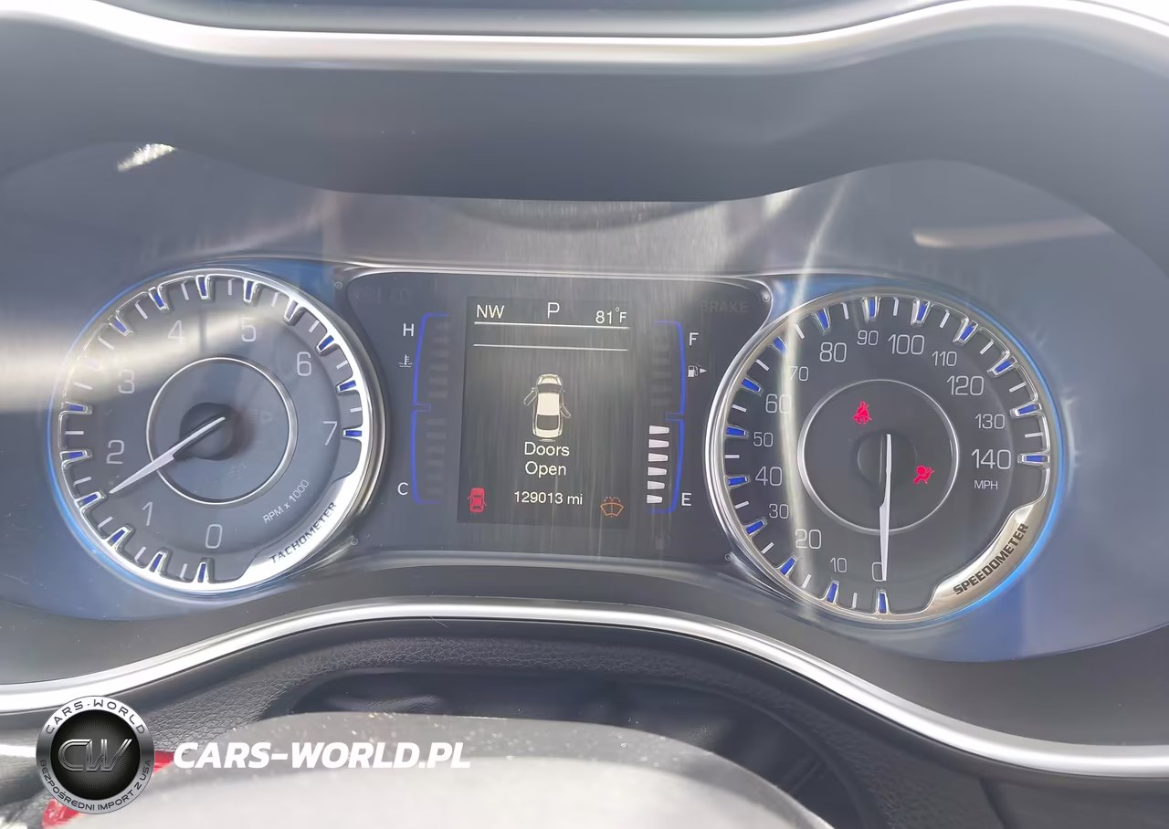 2016 Chrysler 200 Limited VIN:1C3CCCAB7GN115430 - 7