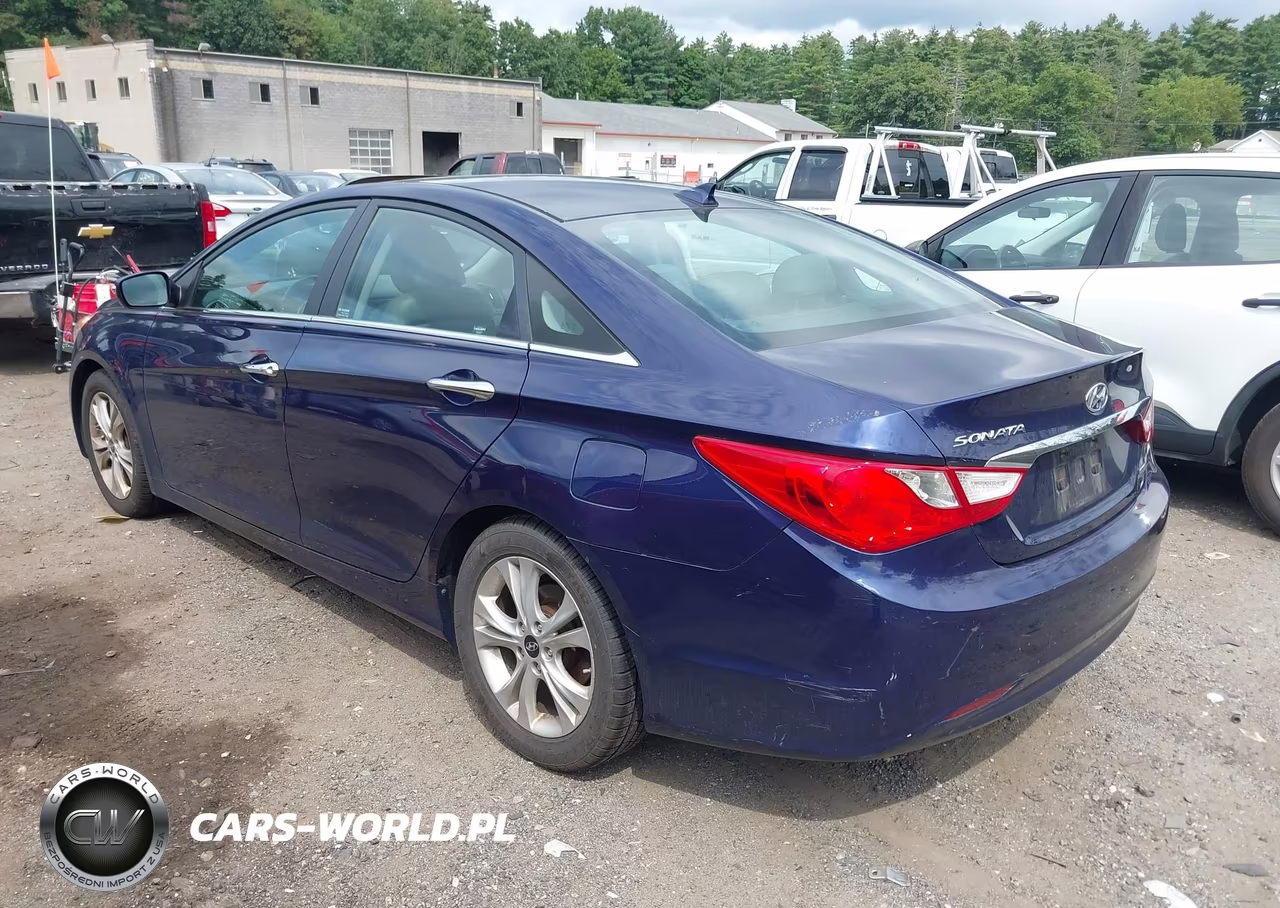2013 Hyundai Sonata Limited VIN:5NPEC4AC5DH653719 - 3