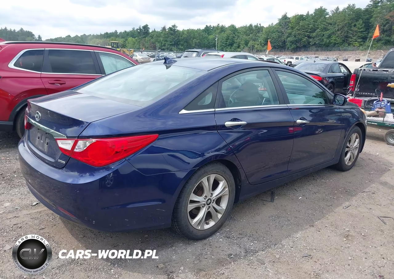 2013 Hyundai Sonata Limited VIN:5NPEC4AC5DH653719 - 4