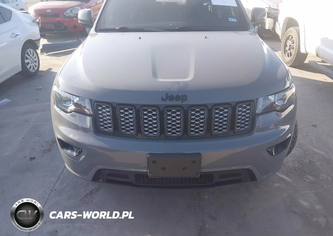 2020 Jeep Grand Cherokee Altitude 4X2 VIN:1C4RJEAG2LC364551 - 12
