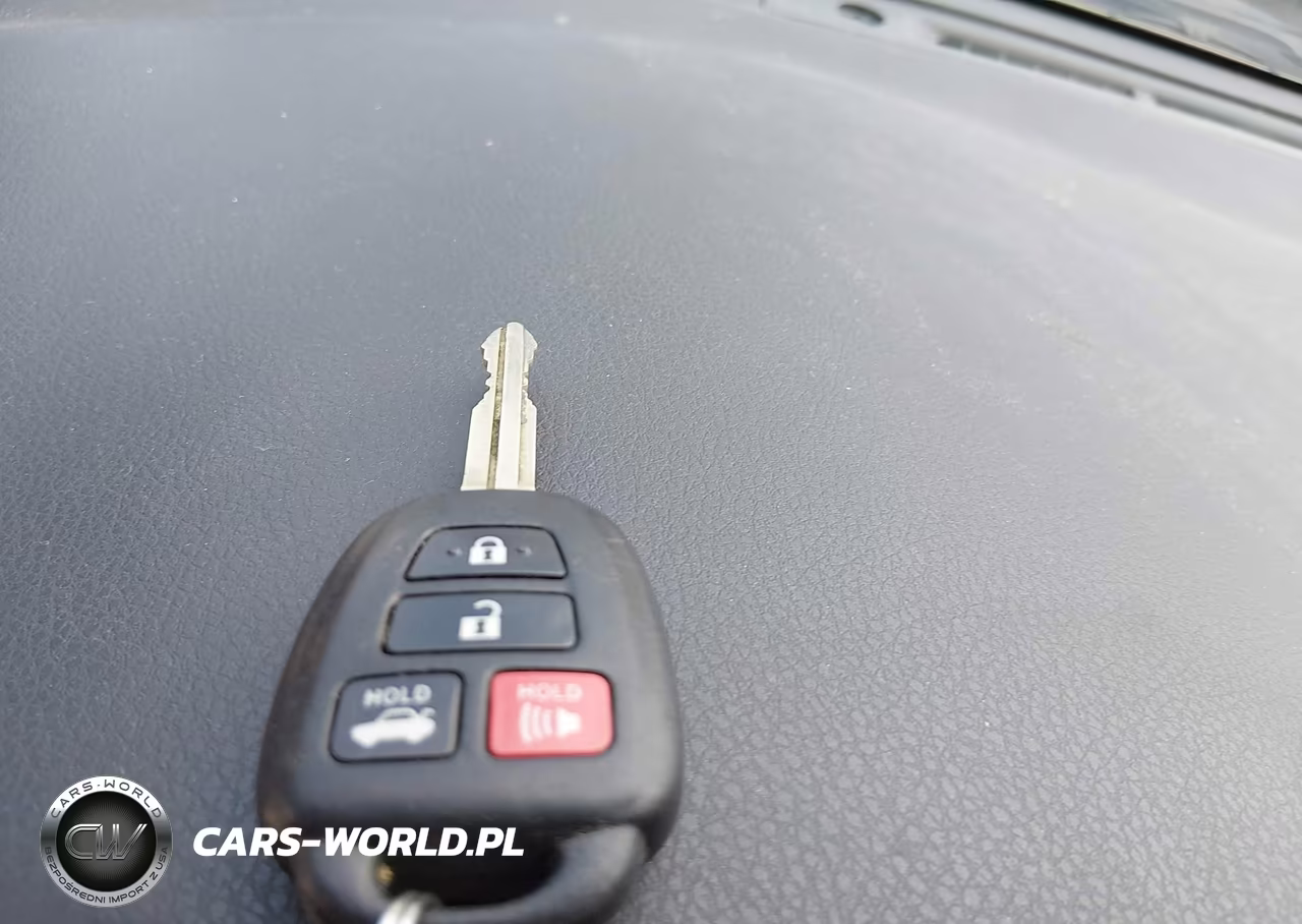 2014 Toyota Corolla Le Plus VIN:2T1BURHEXEC118104 - 11