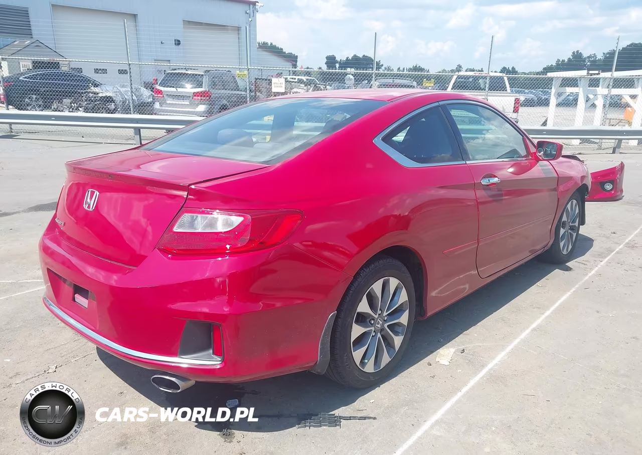 2013 Honda Accord Ex VIN:1HGCT1B72DA000586 - 4