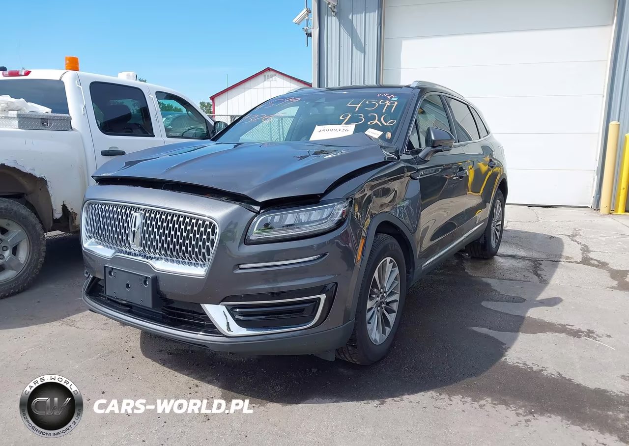 2020 Lincoln Nautilus Standard VIN:2LMPJ8J90LBL08943 - 2