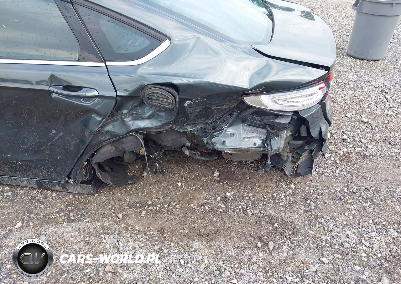2015 Ford Fusion Se VIN:3FA6P0HD0FR101406 - 6