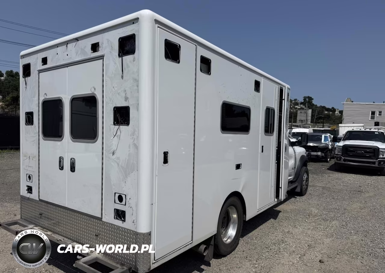 2022 Ram 4500 Chassis Tradesman-Slt VIN:3C7WRLCL7NG187346 - 4