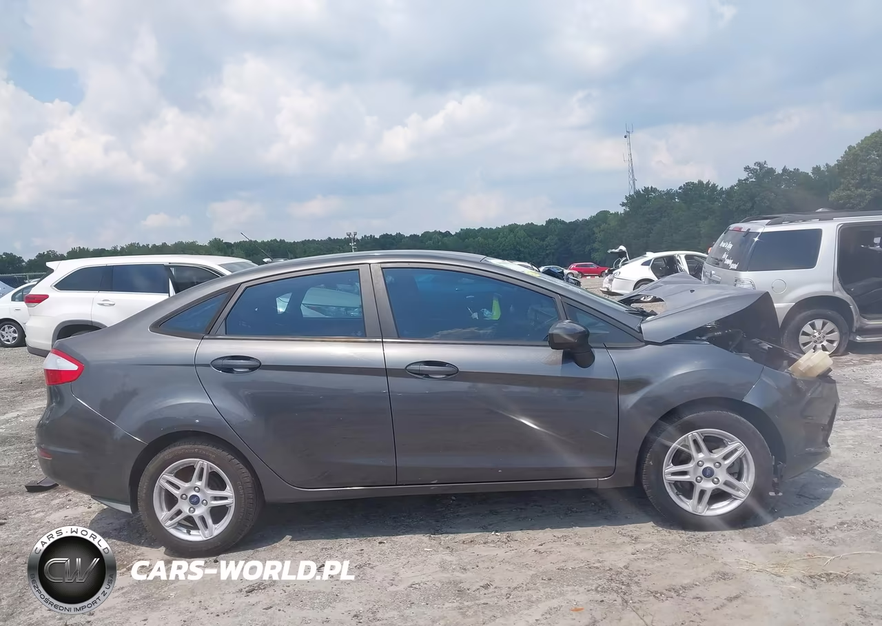 2018 Ford Fiesta Se VIN:3FADP4BJ1JM129685 - 13