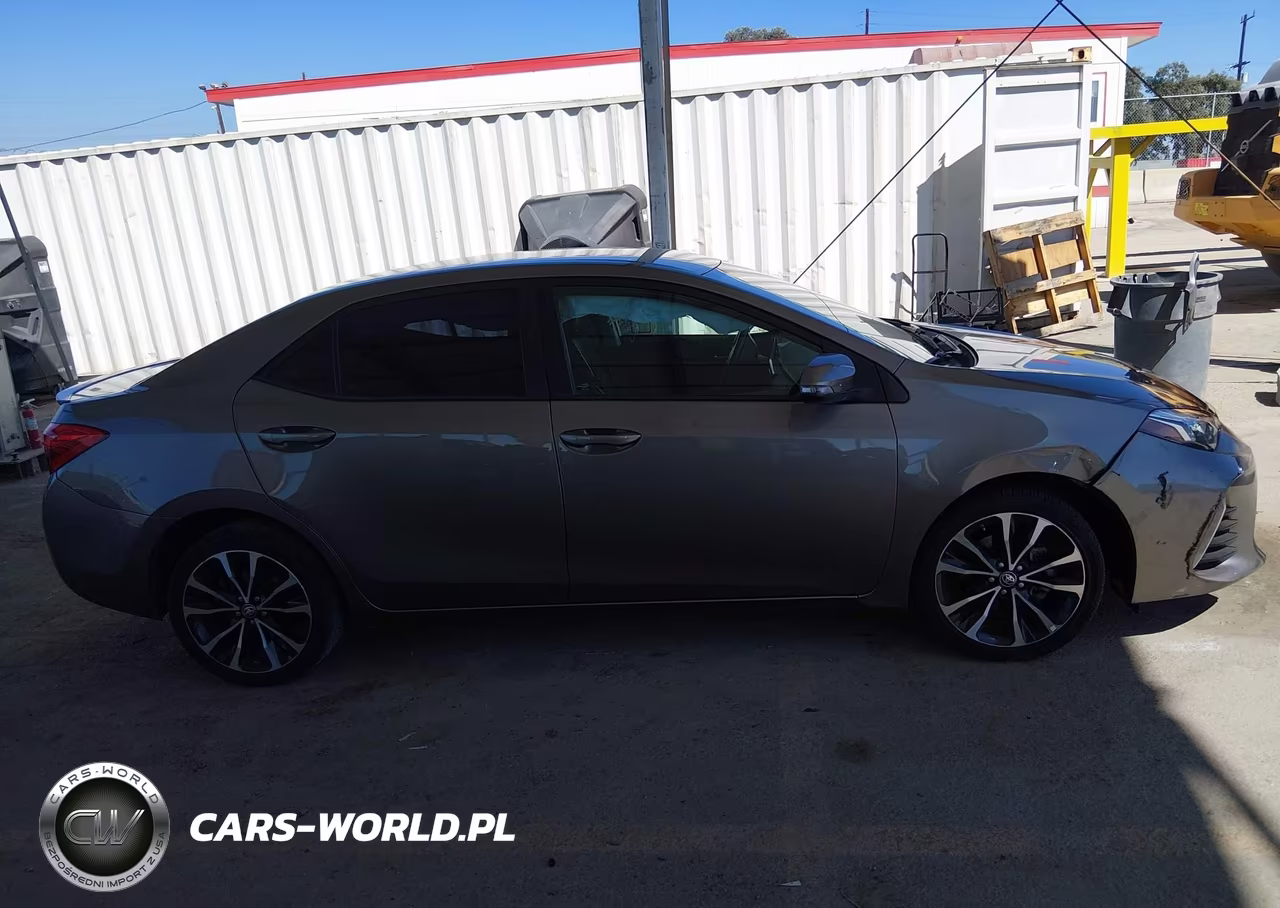 2018 Toyota Corolla Se VIN:5YFBURHEXJP749526 - 13