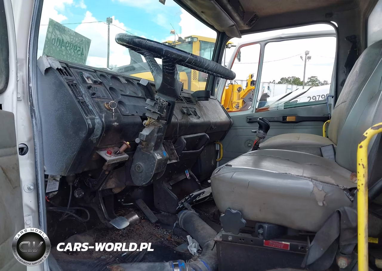 2000 Freightliner Medium Conventional Fl80 VIN:1FV4JJBB7YHB95442 - 13
